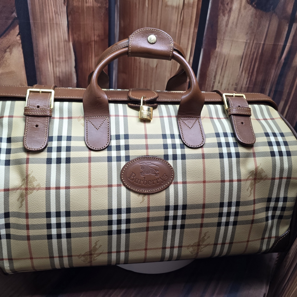 Burberry Haymarket Gentleman Doctor Style Boston Travel  Bag-Vintage EUC-COA